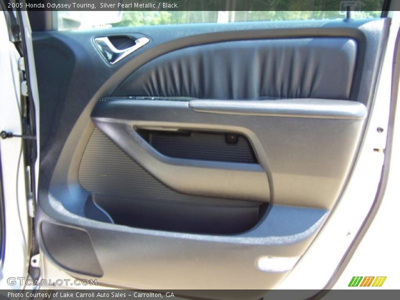Silver Pearl Metallic / Black 2005 Honda Odyssey Touring