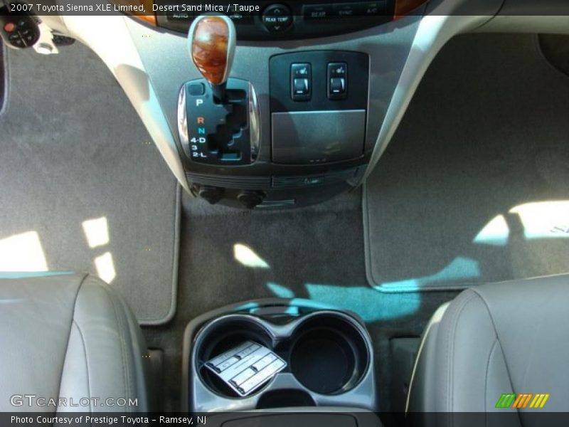 Desert Sand Mica / Taupe 2007 Toyota Sienna XLE Limited