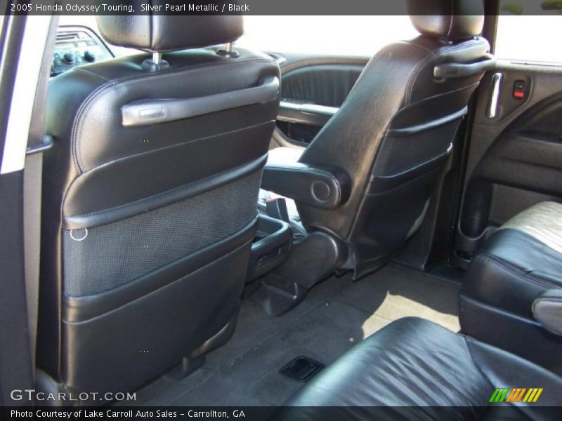 Silver Pearl Metallic / Black 2005 Honda Odyssey Touring