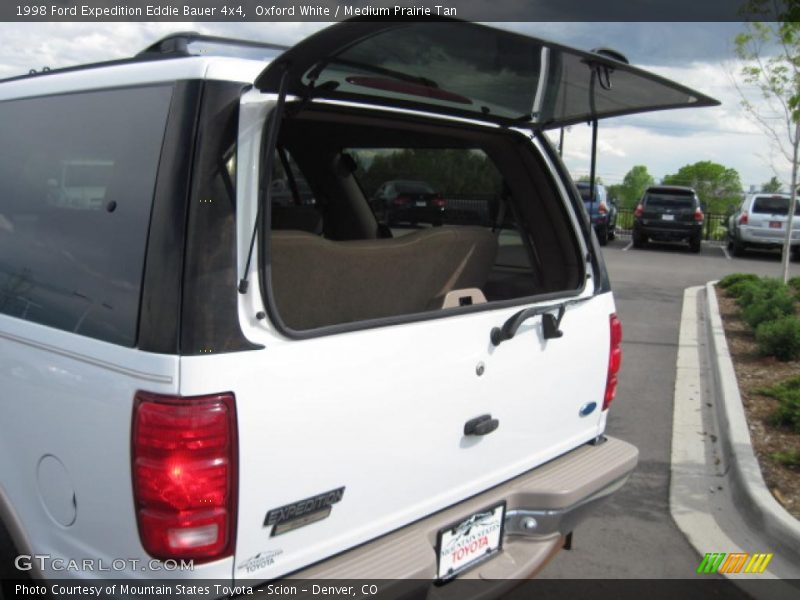 Oxford White / Medium Prairie Tan 1998 Ford Expedition Eddie Bauer 4x4