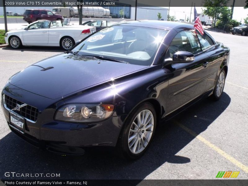 Magic Blue Metallic / Calcite 2009 Volvo C70 T5 Convertible