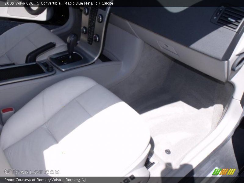 Magic Blue Metallic / Calcite 2009 Volvo C70 T5 Convertible