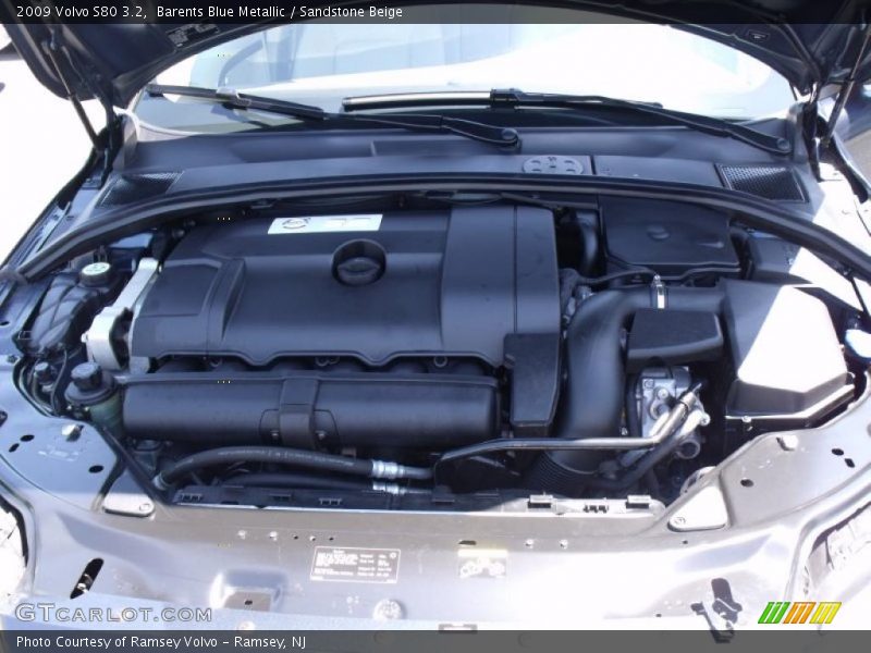 Barents Blue Metallic / Sandstone Beige 2009 Volvo S80 3.2