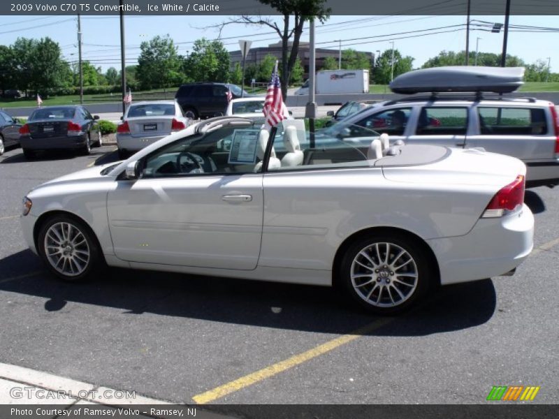 Ice White / Calcite 2009 Volvo C70 T5 Convertible