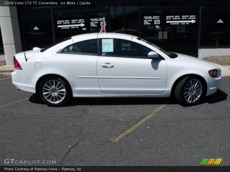 Ice White / Calcite 2009 Volvo C70 T5 Convertible