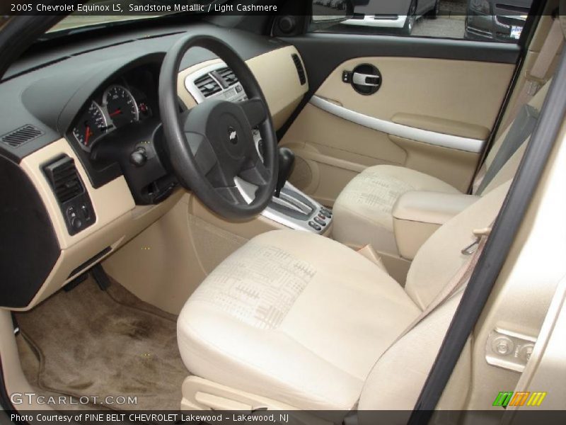 Sandstone Metallic / Light Cashmere 2005 Chevrolet Equinox LS