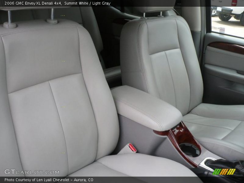 Summit White / Light Gray 2006 GMC Envoy XL Denali 4x4