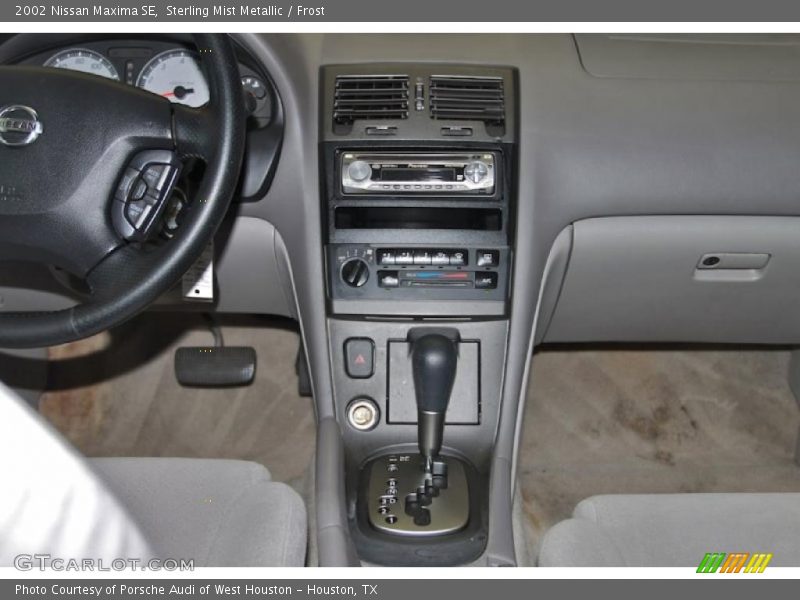 Sterling Mist Metallic / Frost 2002 Nissan Maxima SE