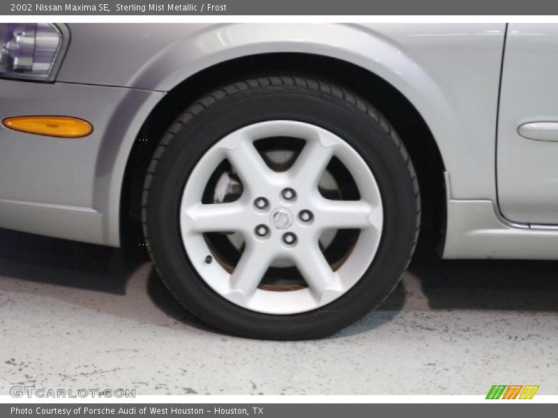 Sterling Mist Metallic / Frost 2002 Nissan Maxima SE