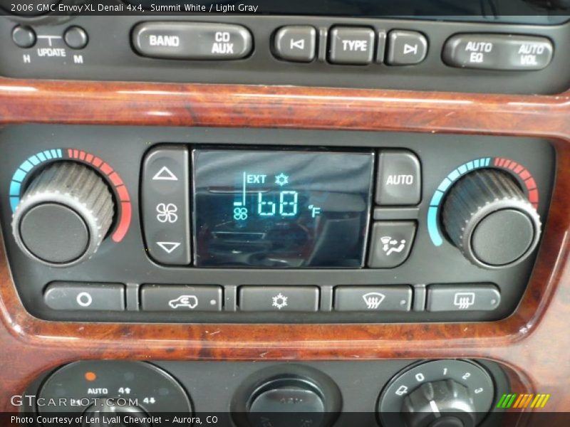 Summit White / Light Gray 2006 GMC Envoy XL Denali 4x4