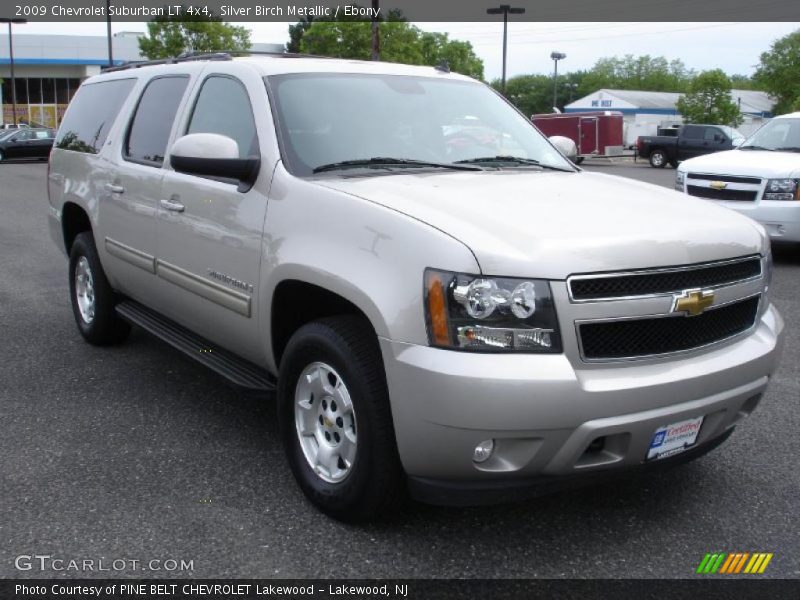 Silver Birch Metallic / Ebony 2009 Chevrolet Suburban LT 4x4