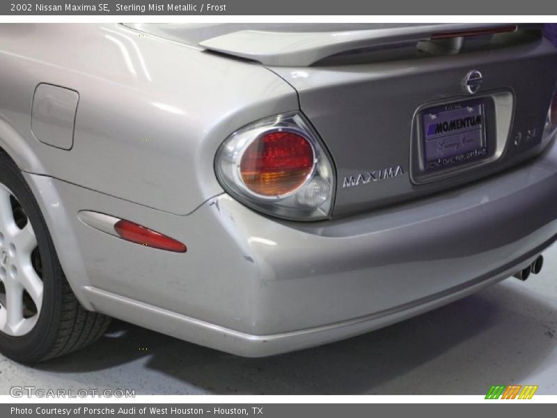 Sterling Mist Metallic / Frost 2002 Nissan Maxima SE