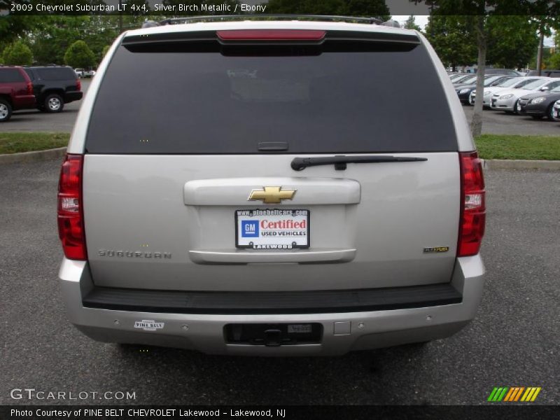 Silver Birch Metallic / Ebony 2009 Chevrolet Suburban LT 4x4