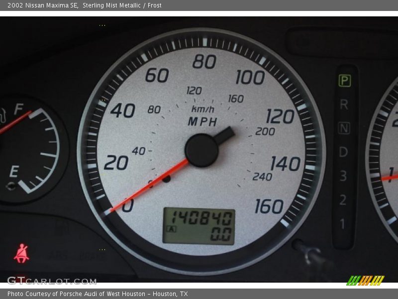 Sterling Mist Metallic / Frost 2002 Nissan Maxima SE