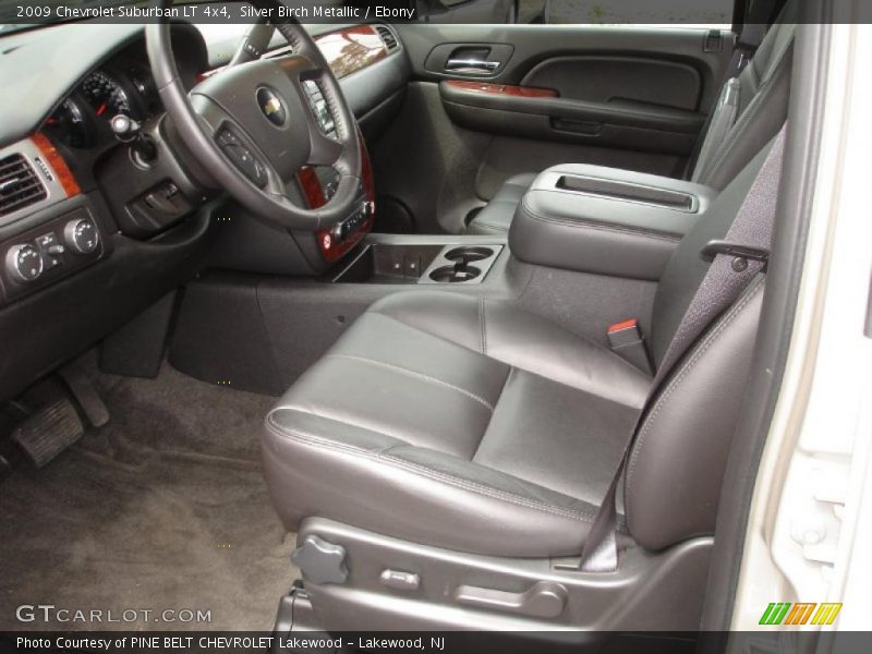 Silver Birch Metallic / Ebony 2009 Chevrolet Suburban LT 4x4