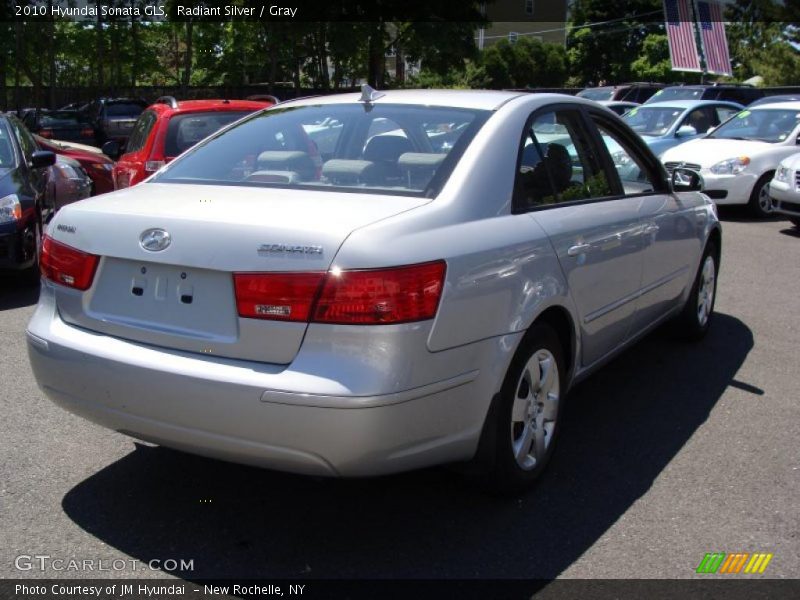 Radiant Silver / Gray 2010 Hyundai Sonata GLS