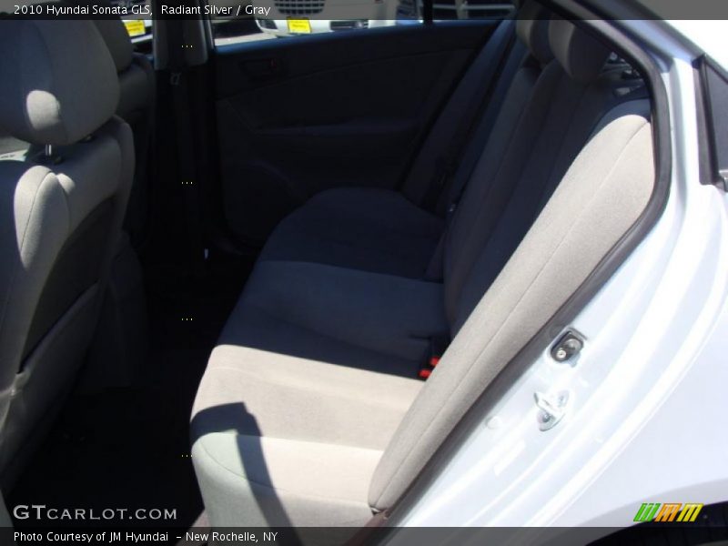 Radiant Silver / Gray 2010 Hyundai Sonata GLS