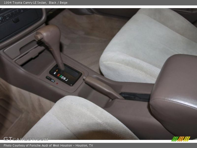 Black / Beige 1994 Toyota Camry LE Sedan