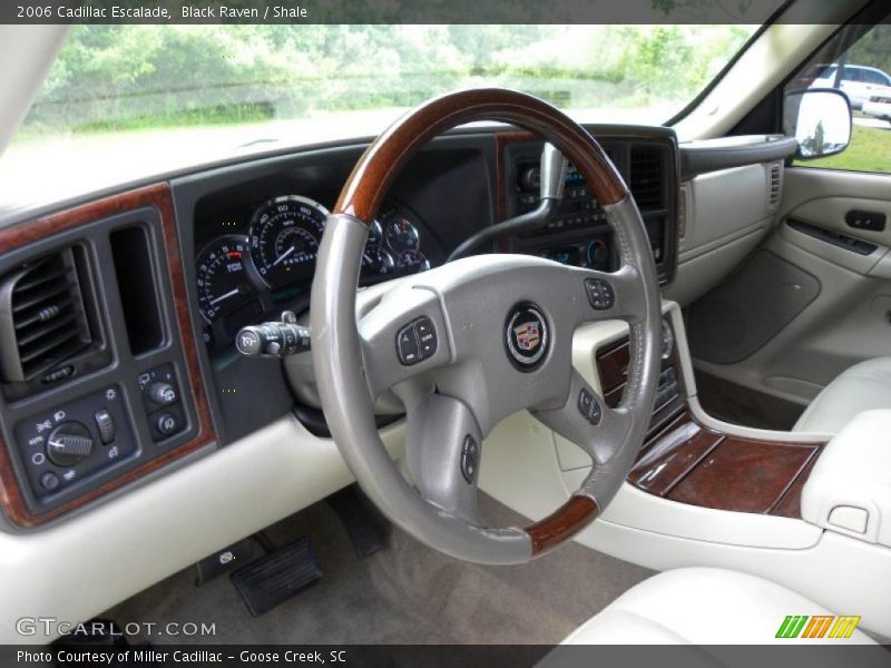 Black Raven / Shale 2006 Cadillac Escalade