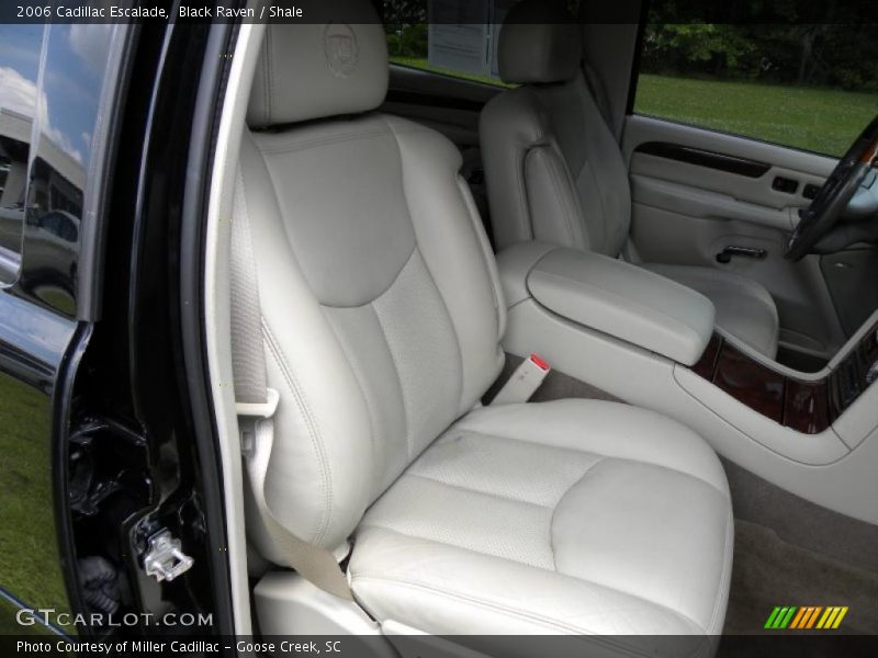 Black Raven / Shale 2006 Cadillac Escalade