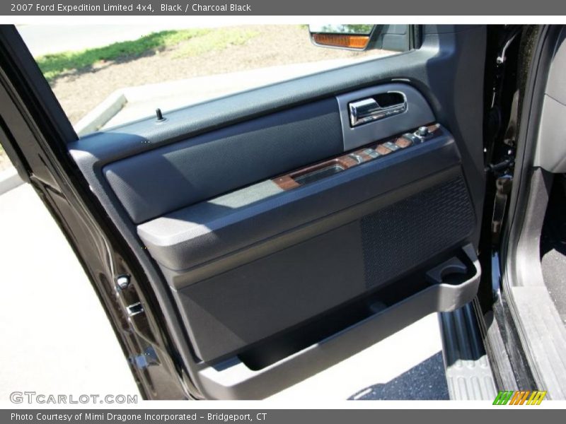 Black / Charcoal Black 2007 Ford Expedition Limited 4x4
