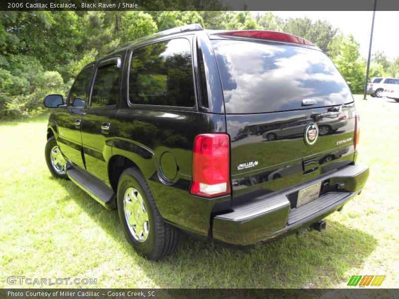 Black Raven / Shale 2006 Cadillac Escalade