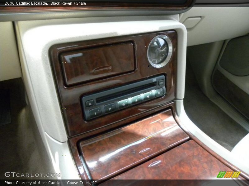 Black Raven / Shale 2006 Cadillac Escalade