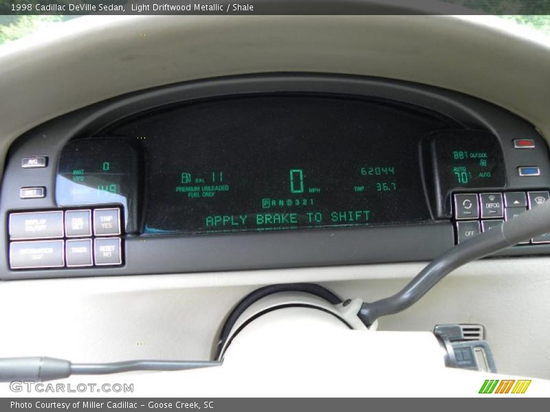 Light Driftwood Metallic / Shale 1998 Cadillac DeVille Sedan