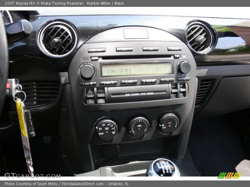 Marble White / Black 2007 Mazda MX-5 Miata Touring Roadster