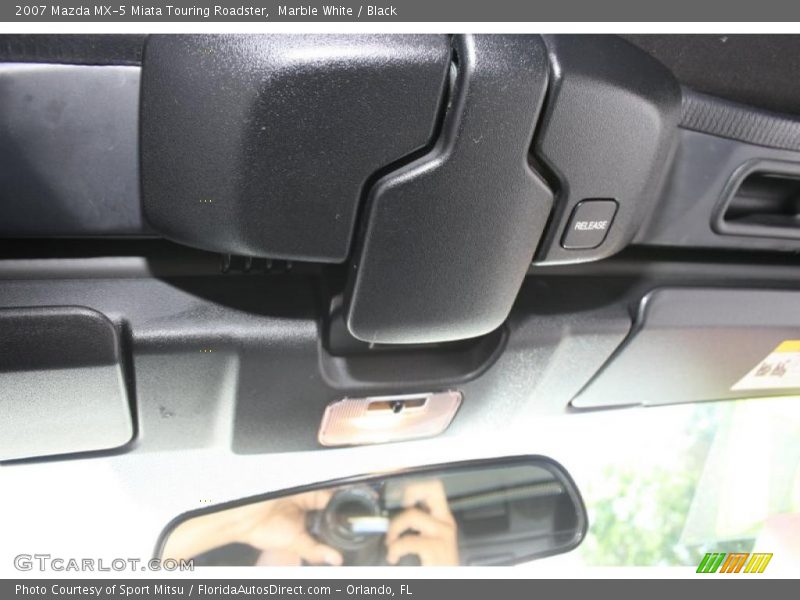 Marble White / Black 2007 Mazda MX-5 Miata Touring Roadster