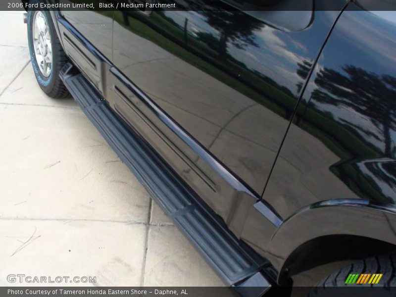 Black / Medium Parchment 2006 Ford Expedition Limited