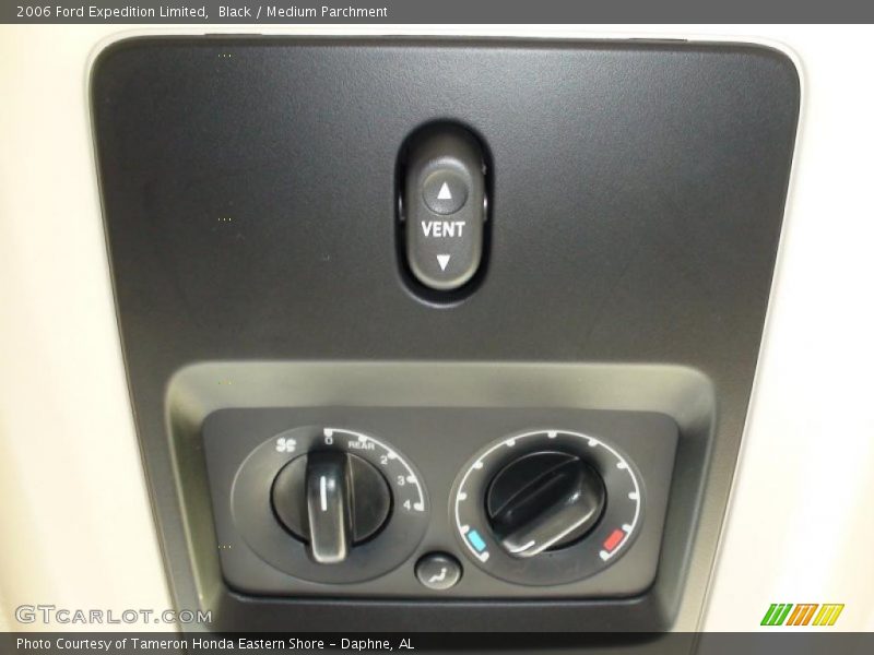 Black / Medium Parchment 2006 Ford Expedition Limited