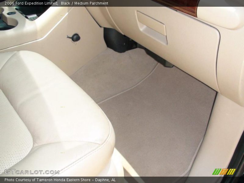 Black / Medium Parchment 2006 Ford Expedition Limited