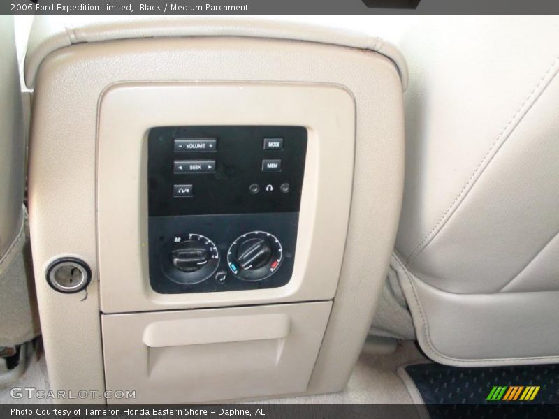 Black / Medium Parchment 2006 Ford Expedition Limited