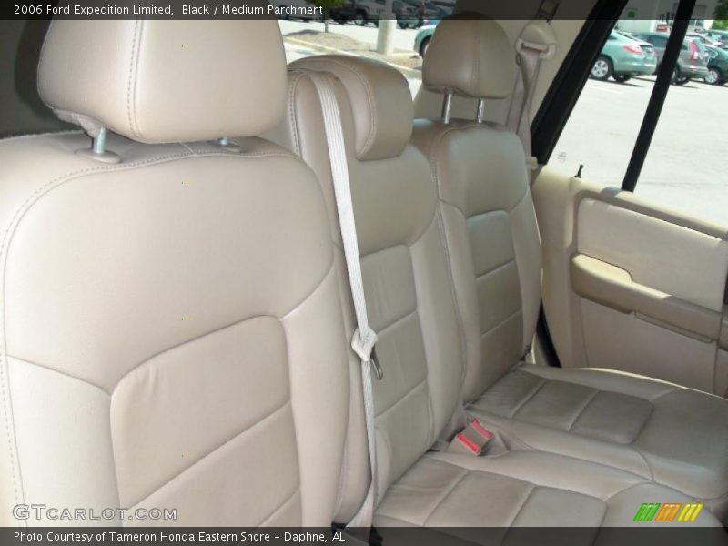 Black / Medium Parchment 2006 Ford Expedition Limited