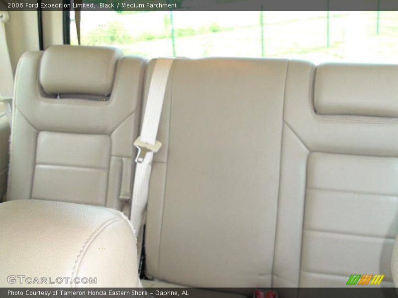 Black / Medium Parchment 2006 Ford Expedition Limited