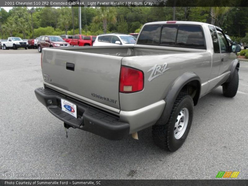 Light Pewter Metallic / Medium Gray 2001 Chevrolet S10 ZR2 Extended Cab 4x4