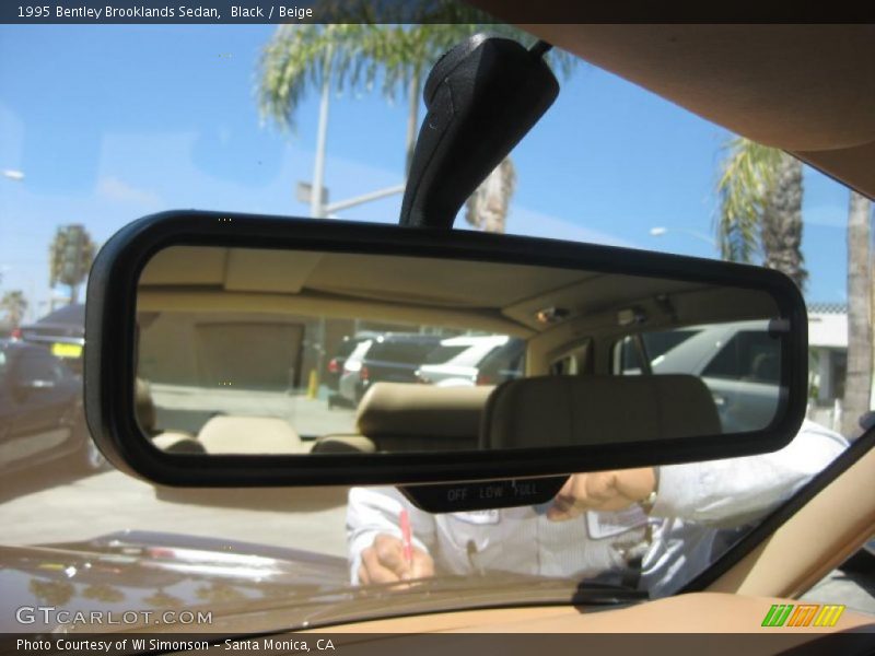 Black / Beige 1995 Bentley Brooklands Sedan