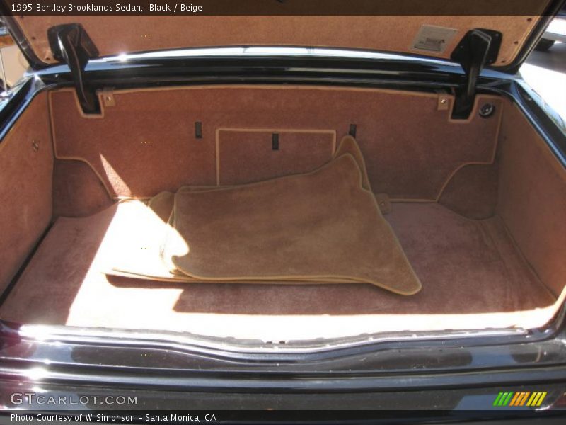 Black / Beige 1995 Bentley Brooklands Sedan