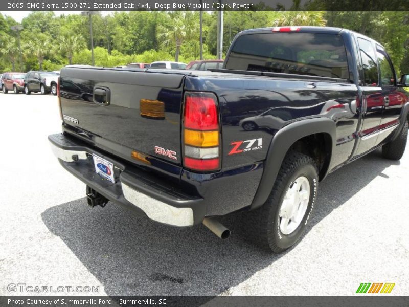 Deep Blue Metallic / Dark Pewter 2005 GMC Sierra 1500 Z71 Extended Cab 4x4