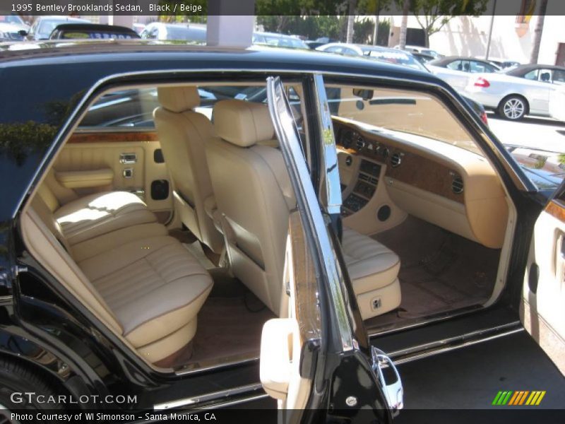 Black / Beige 1995 Bentley Brooklands Sedan