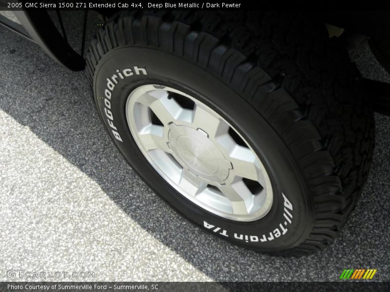 Deep Blue Metallic / Dark Pewter 2005 GMC Sierra 1500 Z71 Extended Cab 4x4