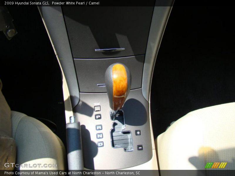 Powder White Pearl / Camel 2009 Hyundai Sonata GLS