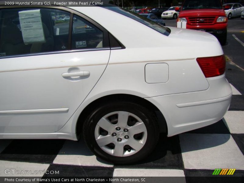 Powder White Pearl / Camel 2009 Hyundai Sonata GLS