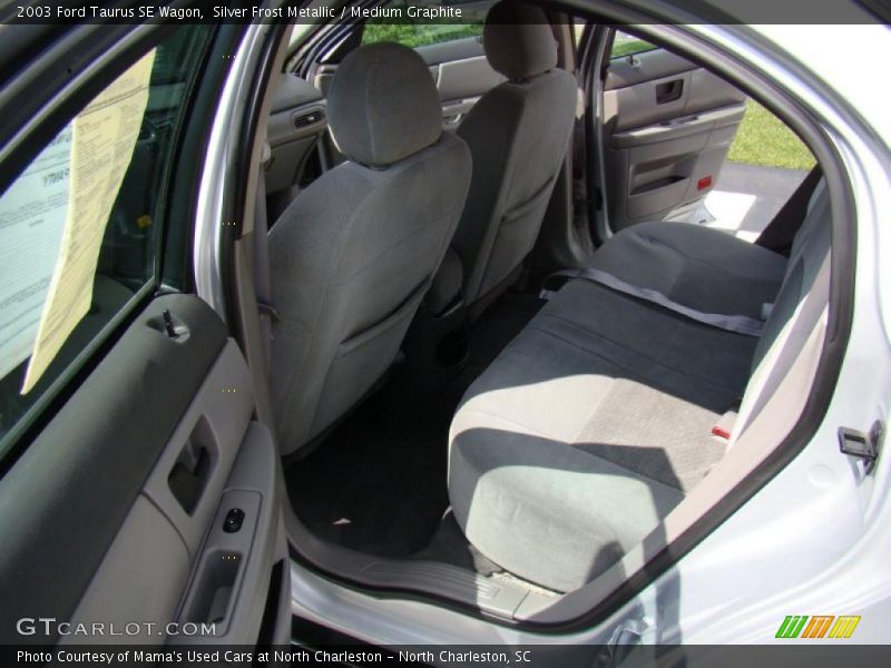 Silver Frost Metallic / Medium Graphite 2003 Ford Taurus SE Wagon
