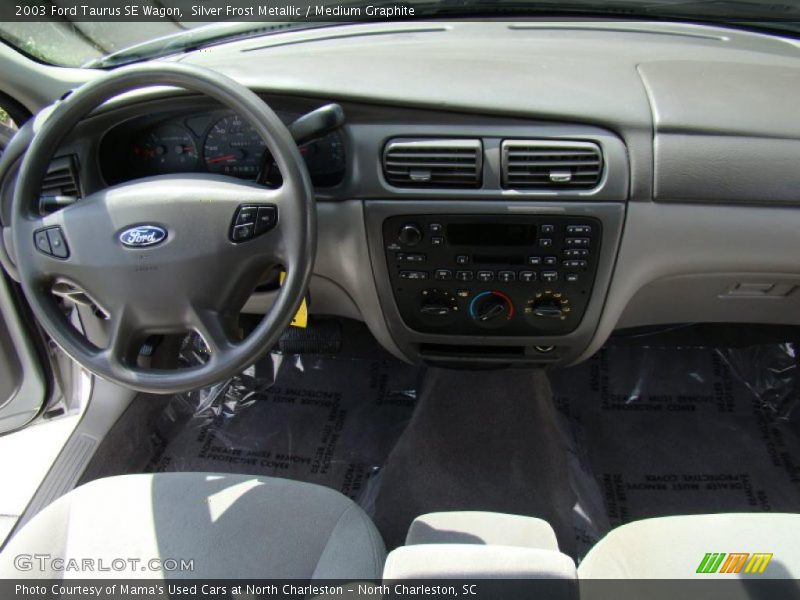Silver Frost Metallic / Medium Graphite 2003 Ford Taurus SE Wagon