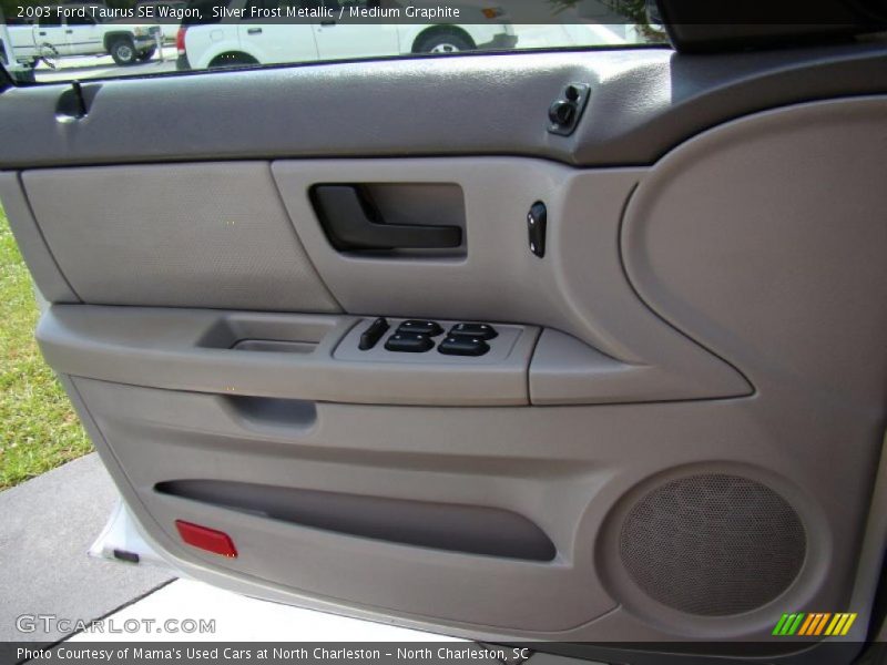 Silver Frost Metallic / Medium Graphite 2003 Ford Taurus SE Wagon