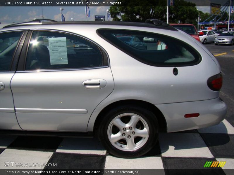 Silver Frost Metallic / Medium Graphite 2003 Ford Taurus SE Wagon