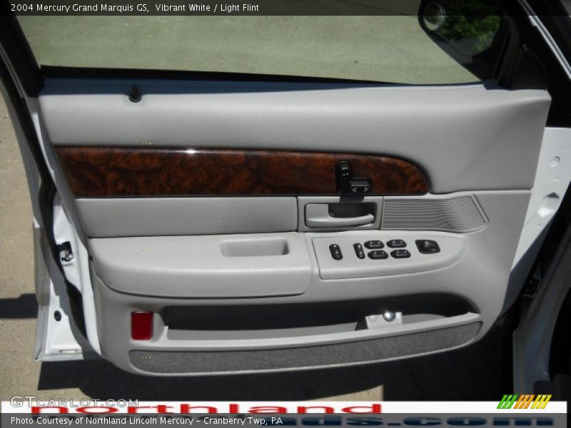 Vibrant White / Light Flint 2004 Mercury Grand Marquis GS