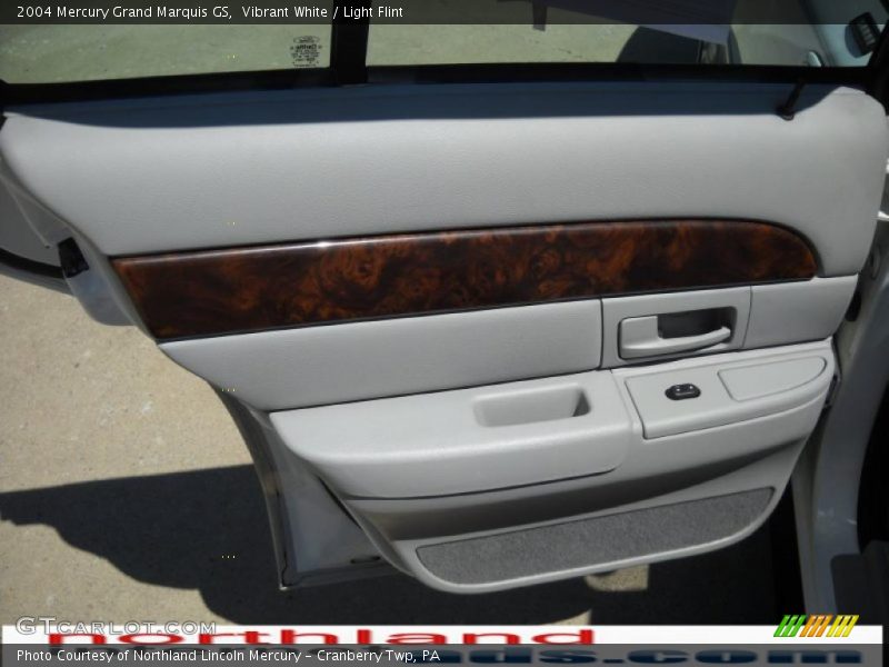 Vibrant White / Light Flint 2004 Mercury Grand Marquis GS
